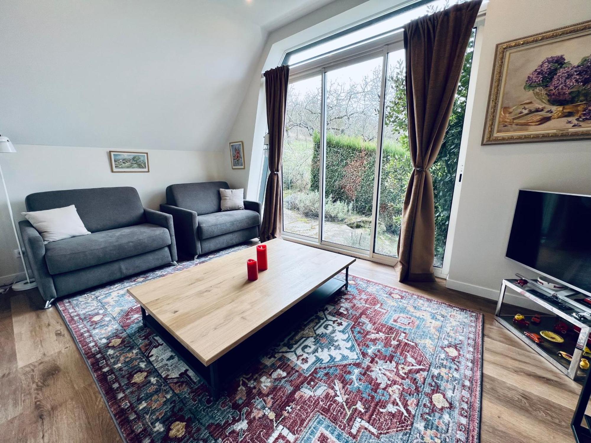 Le Manamour, Style Appart Hotel A 10 Min De Nevers Garchizy Exterior photo